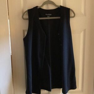 Daniel Carson ladies sweater vest size medium